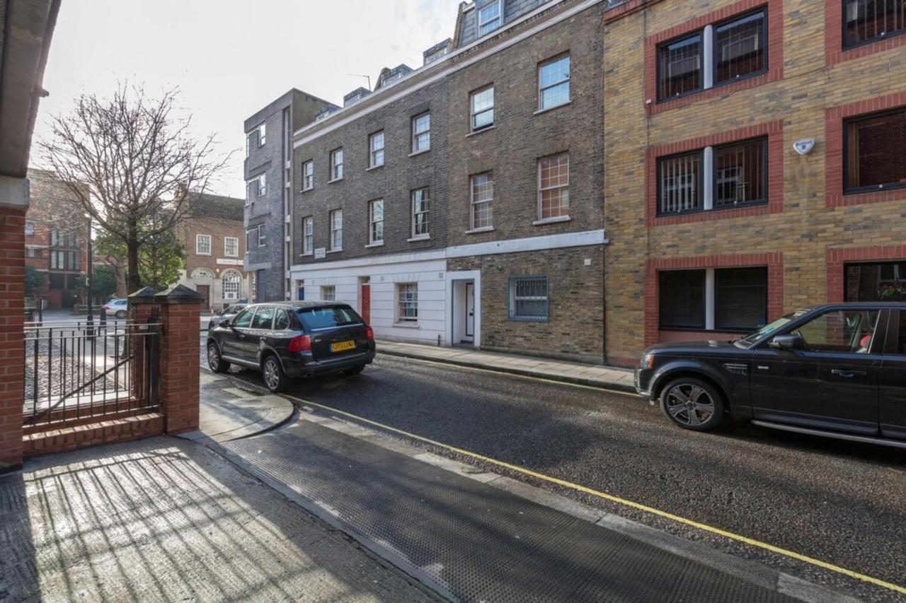 Beautiful 1 Bedroom Apartment In Victoria Londres Extérieur photo