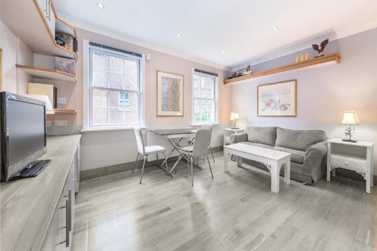 Beautiful 1 Bedroom Apartment In Victoria Londres Extérieur photo