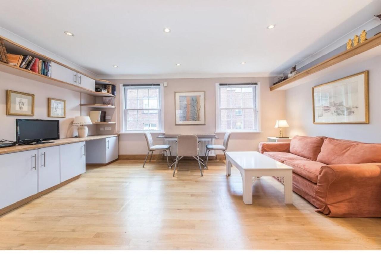 Beautiful 1 Bedroom Apartment In Victoria Londres Extérieur photo