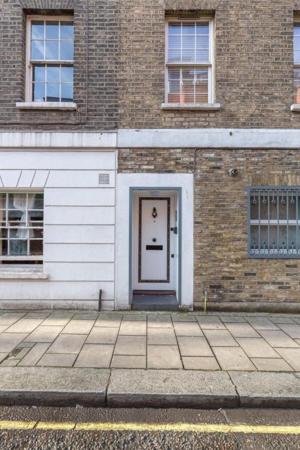 Beautiful 1 Bedroom Apartment In Victoria Londres Extérieur photo